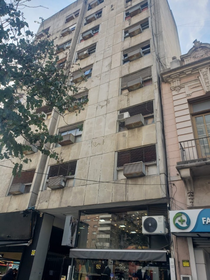 DEPARTAMENTO EN VENTA DE 1 DORMITORIO EN PLENO CENTRO 