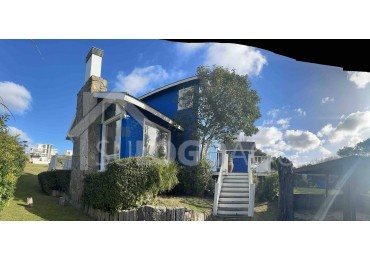 Casa en venta Alcino